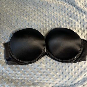 Black strapless bra from Victories secret